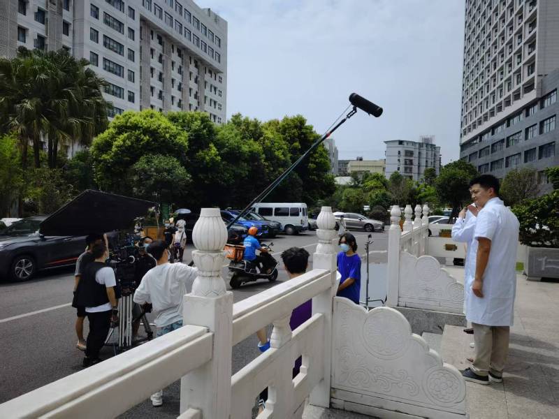 建昌县广告片拍摄公司低成本实现高规格制作的诀窍